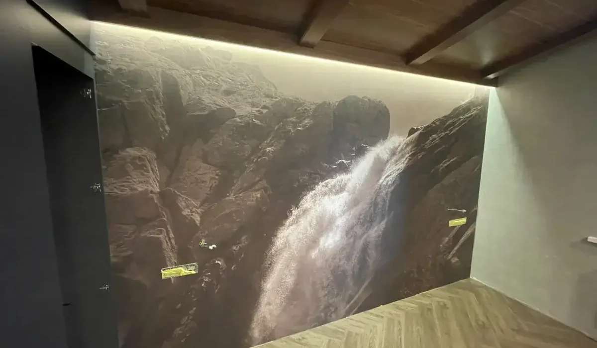 Pokleyka_fotoshpaler_vodospad